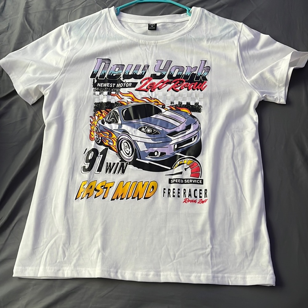 never worn white tee